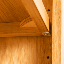 Load image into Gallery viewer, Poldark Oak Small Bookcase