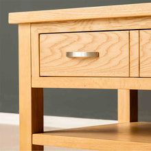 Load image into Gallery viewer, London Oak Coffee Table