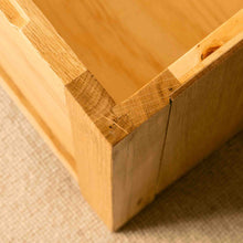 Load image into Gallery viewer, London Oak Blanket Box