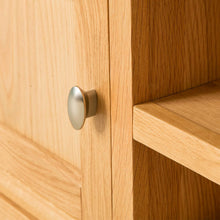 Load image into Gallery viewer, Hampshire Oak 120cm TV Stand