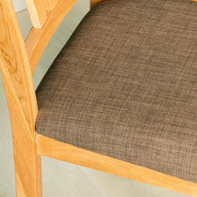 Load image into Gallery viewer, Hampshire Oak Dining Chair