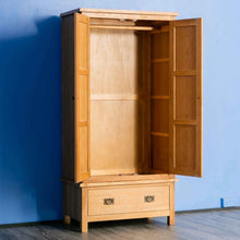Load image into Gallery viewer, Surrey Oak Bedroom Set - 4 Drawer Chest