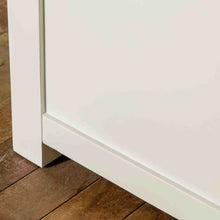 Load image into Gallery viewer, Cornish White Blanket Box
