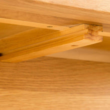 Load image into Gallery viewer, Roseland Oak Dining Table 140cm - 180cm
