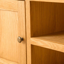 Load image into Gallery viewer, Roseland Oak 100cm TV Stand
