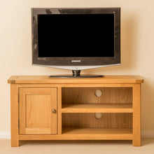 Load image into Gallery viewer, Roseland Oak 100cm TV Stand

