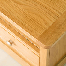 Load image into Gallery viewer, Hampshire Oak 90cm TV Stand
