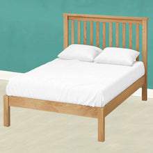 Load image into Gallery viewer, Hampshire Oak 5' King Size Bed Frame
