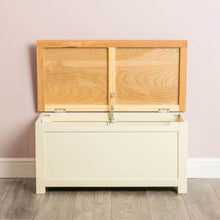 Load image into Gallery viewer, Farrow Cream Blanket Box
