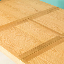 Load image into Gallery viewer, Hampshire Oak Small Extending Table
