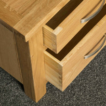 Load image into Gallery viewer, London Oak 85cm Smart TV Stand
