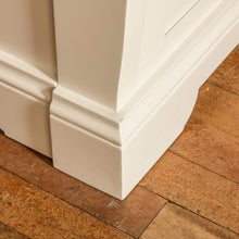 Load image into Gallery viewer, Lily Super-King 6' Sleigh Bed
