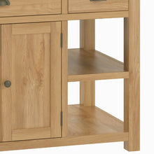 Load image into Gallery viewer, Roseland Oak Kitchen Island
